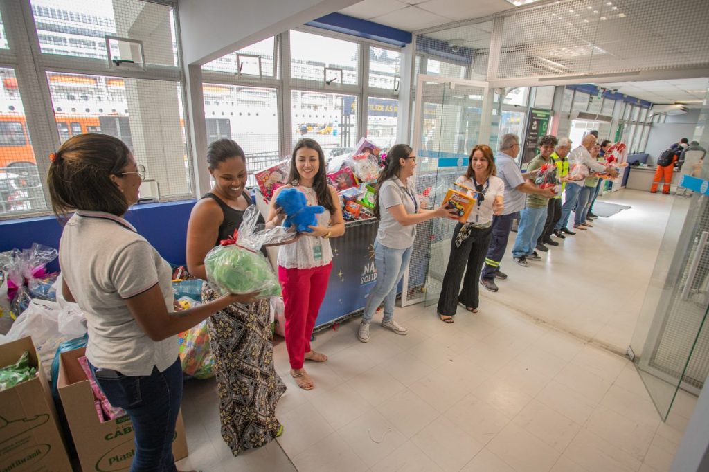 Portos Very Good – Natal Solidario – Fotos Claudio Neves – Portos do Paraná (2)
