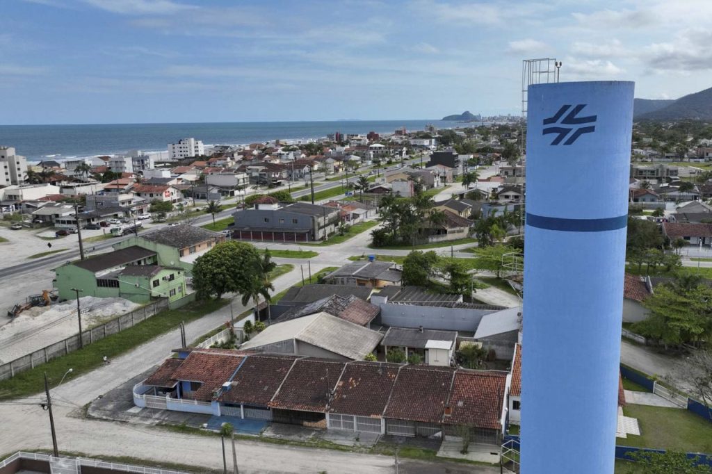 agua litoral sanepar