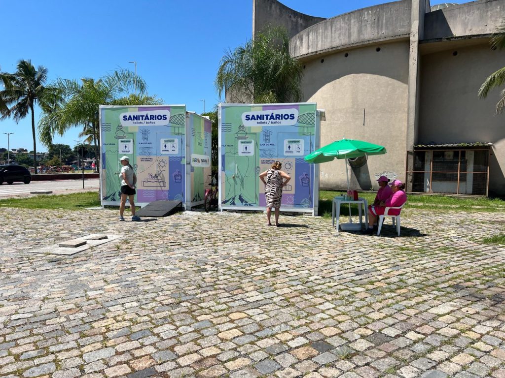 Recepção de turistas ocorre de maneira improvisada em Paranaguá. Foto: Eduardo Aguiar/SETU