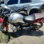 Motocicleta sem retrovisores apreendidas pela GCM em Paranaguá