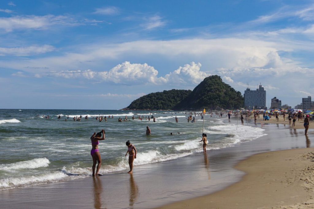 Praias-do-Parana-2-1068×712