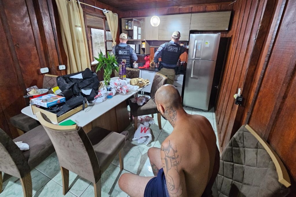 Gaeco mandado de prisão em Paranaguá e Curitiba 1