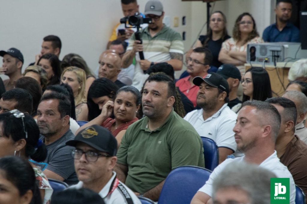 REFORMA ADMINISTRATIVA 2025 – ADALBERTO ARAUJO – CAMARA DE PARANAGUÁ – FOTO MATHEUS POLI JB LITORAL – 30-01-2025 – VEREADORES (45)