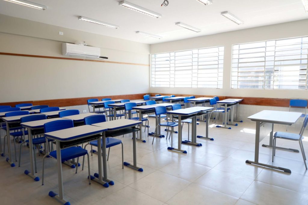 escola anibal guaratuba – foto Gabriel Rosa AEN5