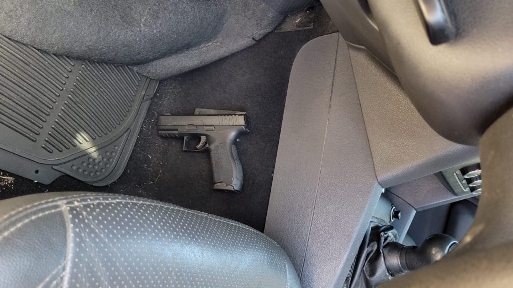 Apreensão de arma de fogo em Guaratuba
