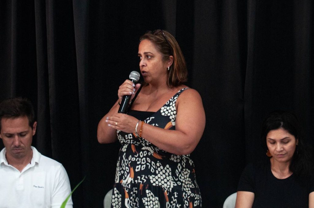 A vice-prefeita evita falar sobre o futuro, mas não descarta a hipótese de se candidatar à Prefeitura.