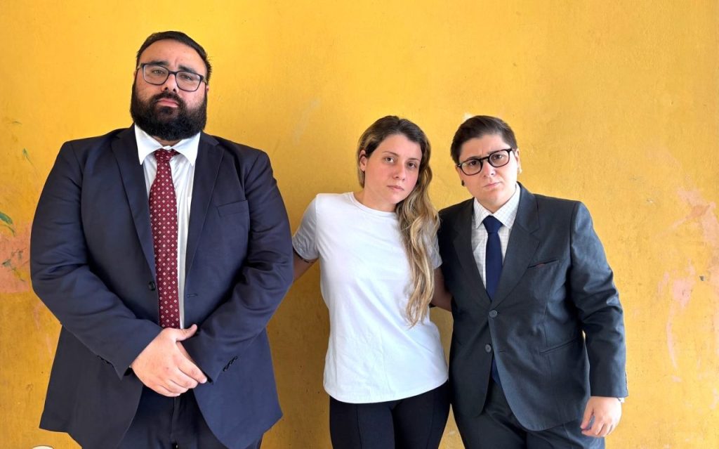 Giovana e advogados