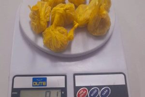 Tráfico de drogas Apreensão de Crack Paranaguá