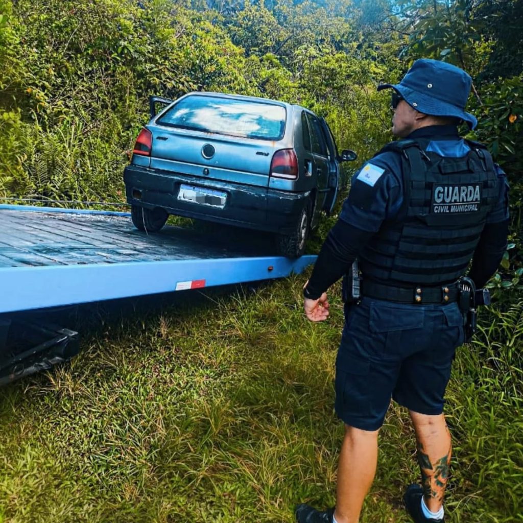 Veículos recuperados pela GCM em Pontal do Paraná 10