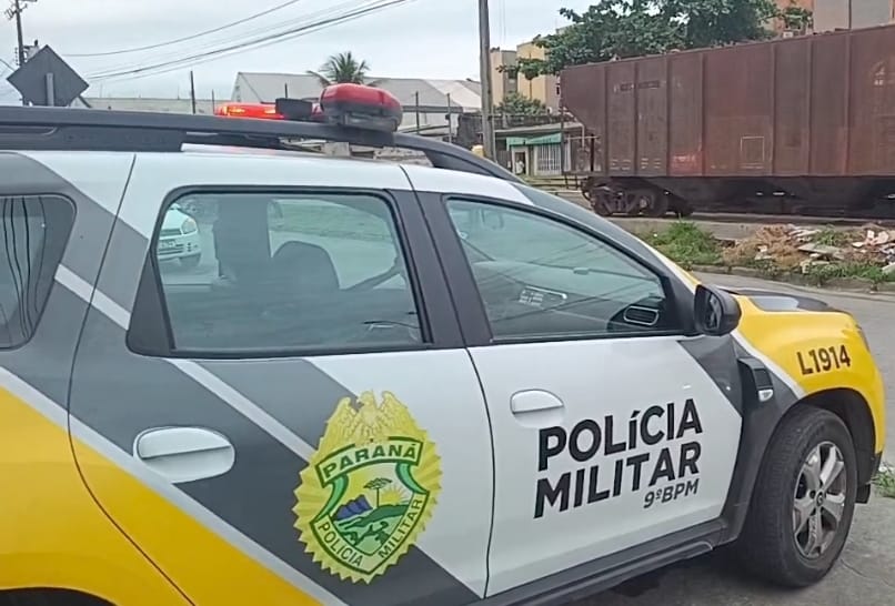 Homens são presos por furtar trilhos de linha férrea em Paranaguá