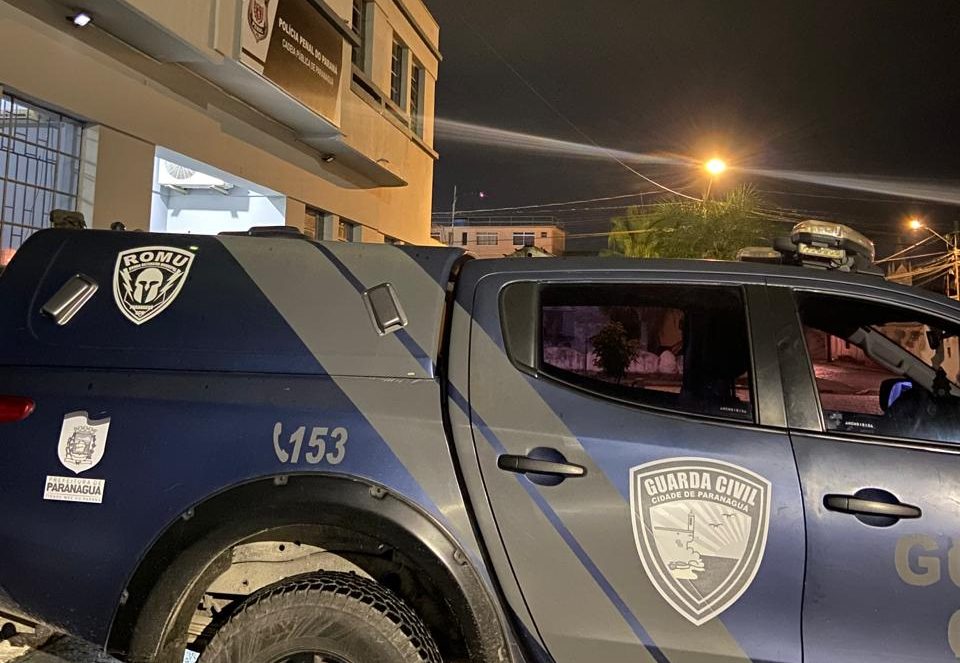 Viatura Romu Cadeia Pública noite 21