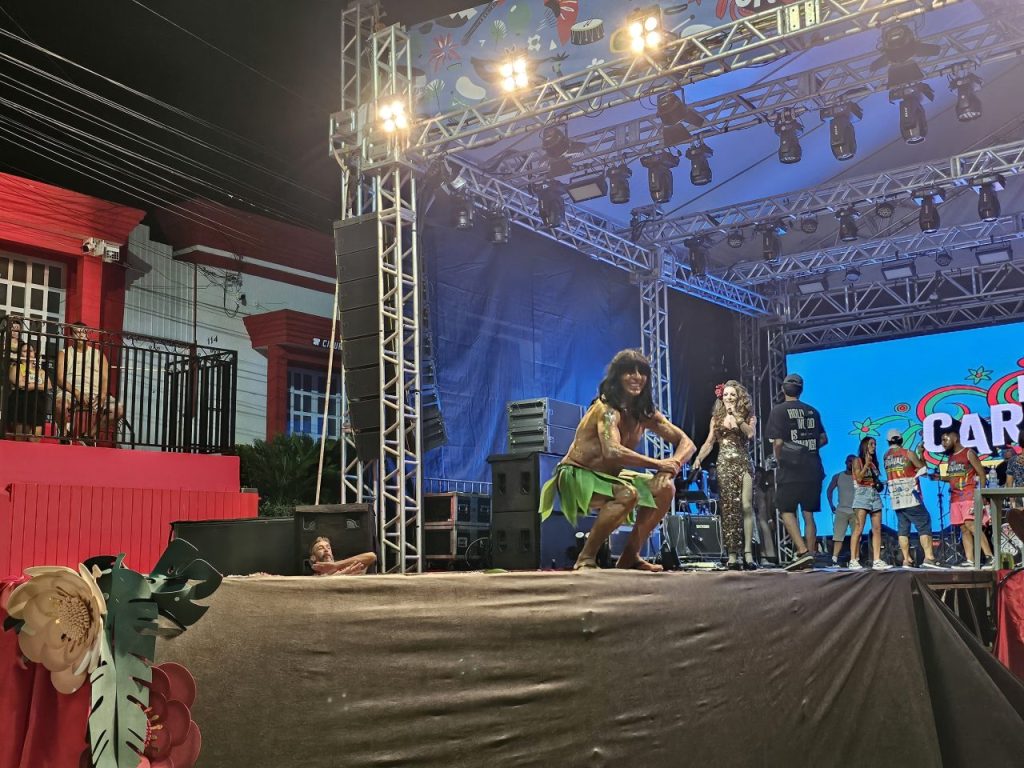 A personagem representando a Amazônia ficou em último lugar.