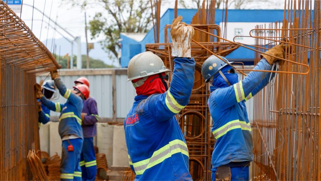 obras-da-ponte-de-guaratuba-trabalhadores-Gabriel Rosa AEN