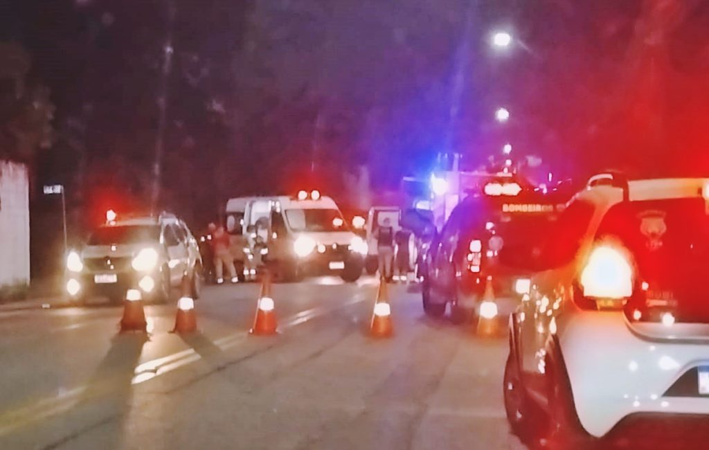 Acidente três feridos Jardim Guaraituba em Paranaguá