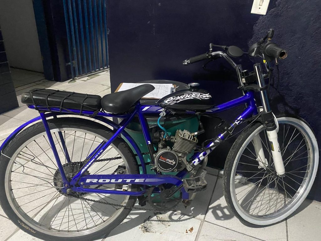 Bicicleta motorizada apreenda pela GCM em Paranaguá