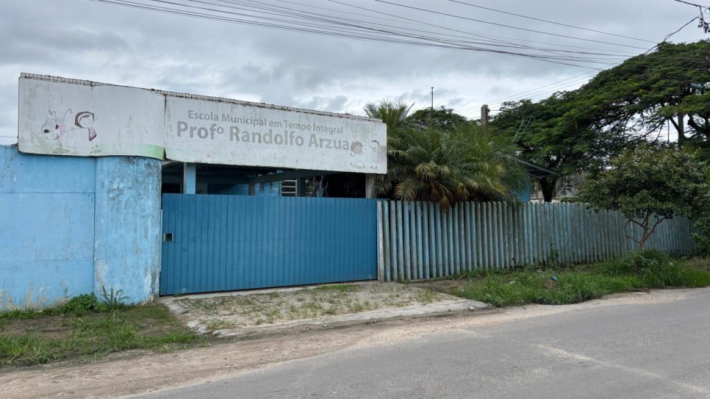 ESCOLA RANDOLFO ARZUA PARANAGUA – FOTO JB LITORAL (2)