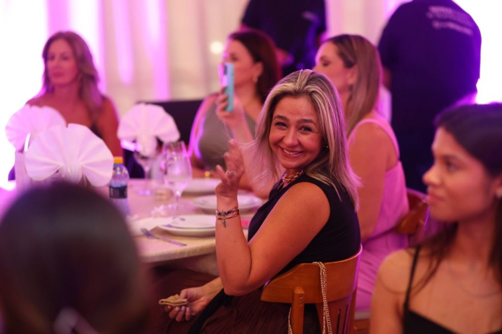 Evento Rede Feminina de Cobate ao Cancer – Joao Crisanto (163)