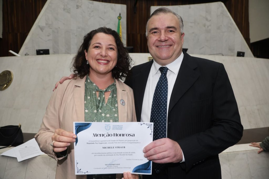 Homenagem secretaria de Saude Pontal