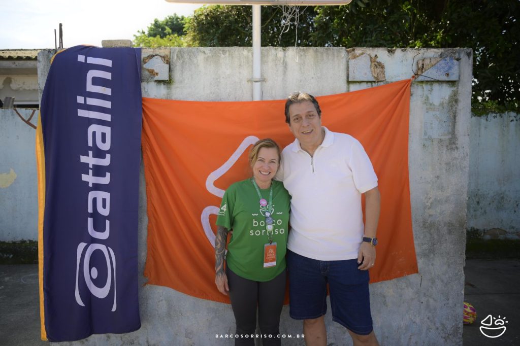 Barco Sorriso - na Escola Municipal em Tempo Integral Profª Arminda de Souza Pereira, no bairro Jardim Iguaçu