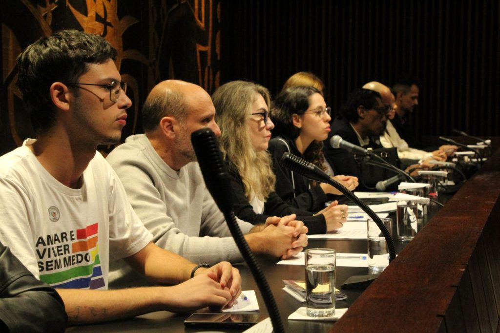 AUDIENCIA PUBLICA TRANSPORTE UNIVERSITARIO FOTO DIOGO MONTEIRO JB LITORAL 14.05 (5 (11)