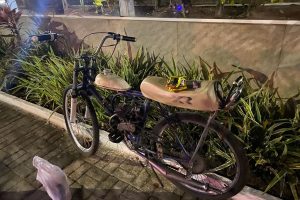 Bicicleta motorizada recolhida pela GCM em Paranaguá