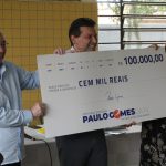 CHEQUE SIMBOLICO PORTO SEGURO FOTO DIOGO MONTEIRO JB LITORAL 15.05 (1)
