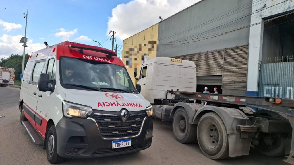 Homem morre após queda de telhado em Paranaguá 2