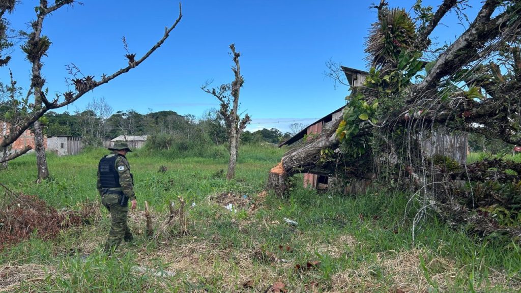 Policiais milibares Batalhão Ambiental Guaratuba (1)