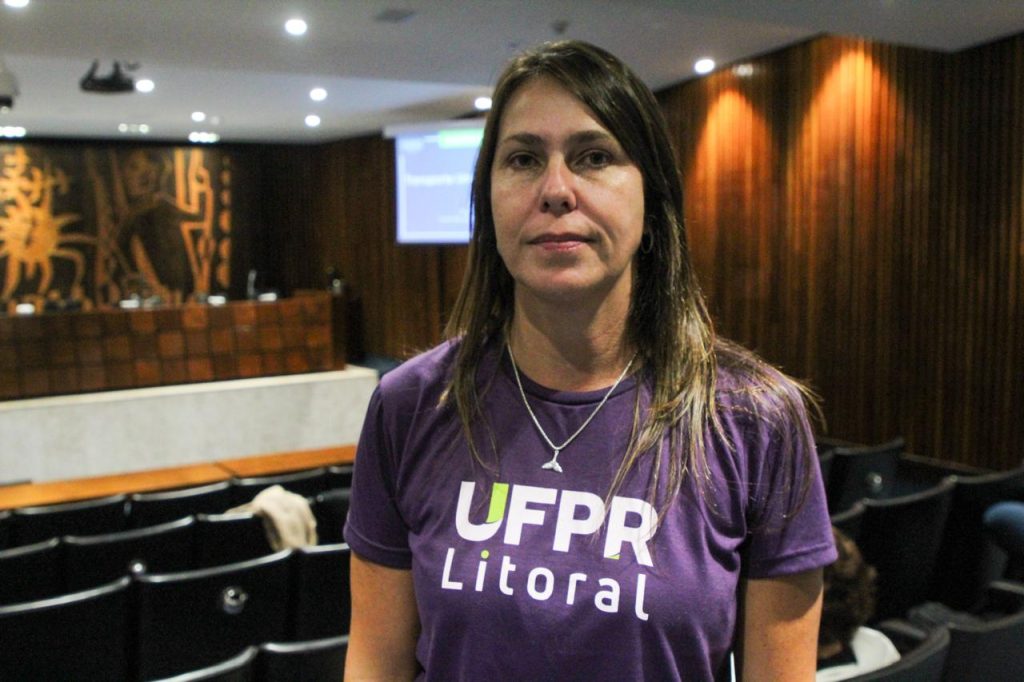 VANESSA AUDIENCIA PUBLICA TRANSPORTE UNIVERSITARIO FOTO DIOGO MONTEIRO JB LITORAL 14.05 (2)