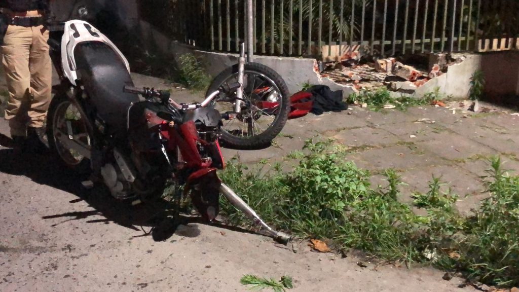 Acidente moto Paranaguá