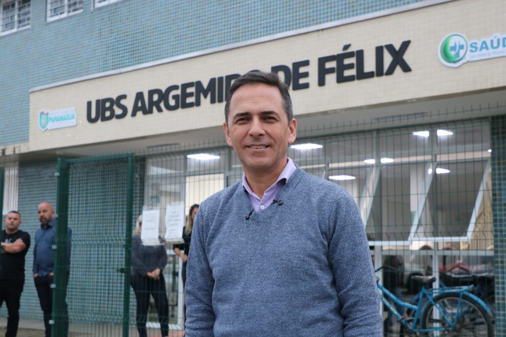 Adriano Ramos Puxa Fila UBS Paranaguá Foto Diogo Monteiro JB Litoral (1)