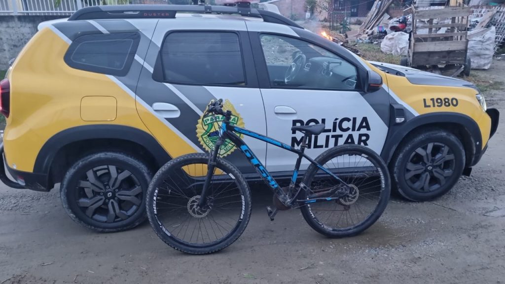 Biciclea recuperada devolvida paraa a vítima