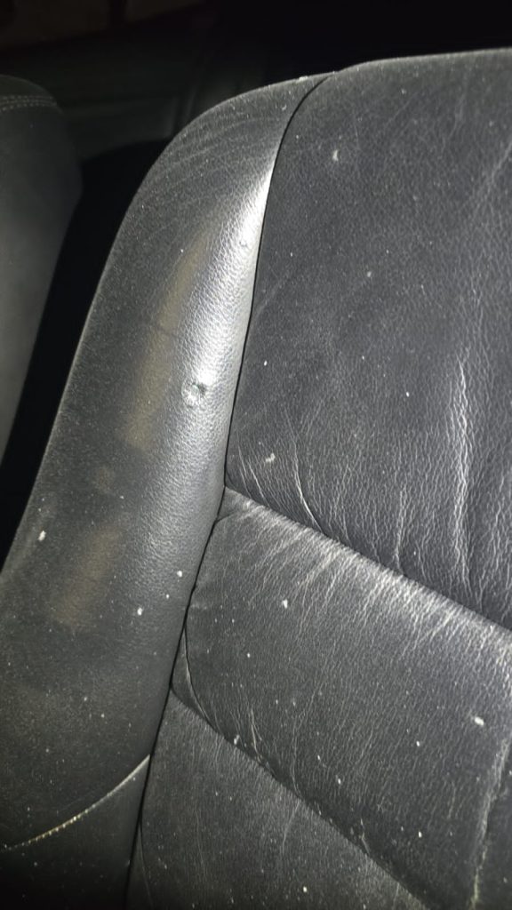 Carro alvejado 5