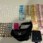 Dropgas e dinheiro apreendidos pela PM