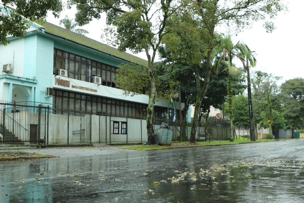 FORUM GABRIEL DE LARA – PARANAGUA – FOTO DIOGO MONTEIRO JB LITORAL