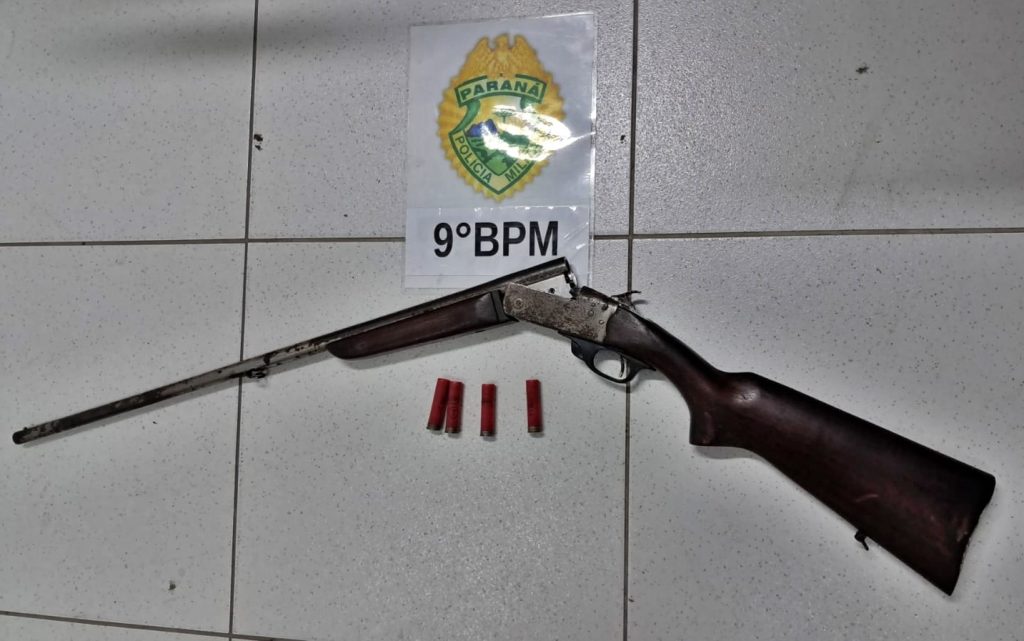 PM apreende duas rmas de fogo em Paranaguá 1