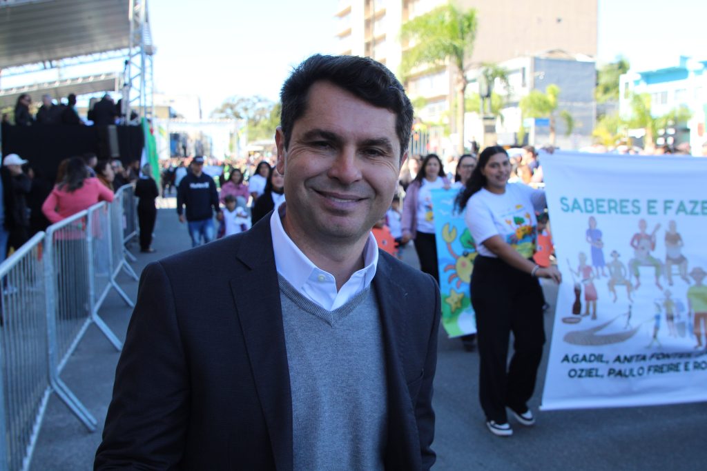 29.07.25 Desfile Cívico Municipal de Paranaguá Foto Diogo Monteiro JB Litoral (372)