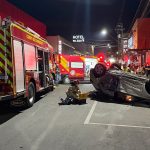 Motorista é preso após carro capotar em acidente no centro de Paranaguá