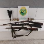 Polícia Ambiental prende homem e apreende armas em Guaraqueçaba