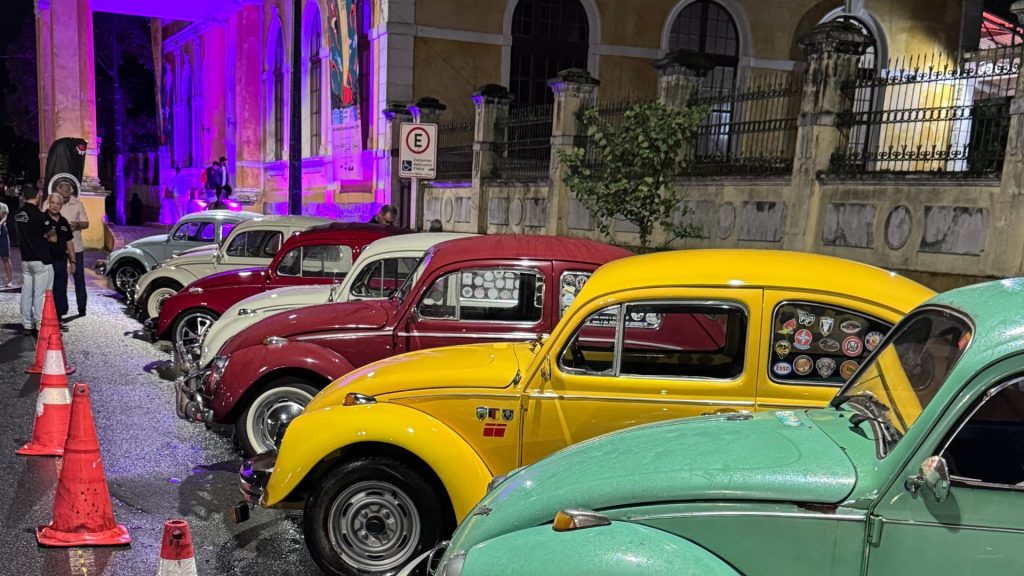 ENCONTRO CARROS ANTIGOS