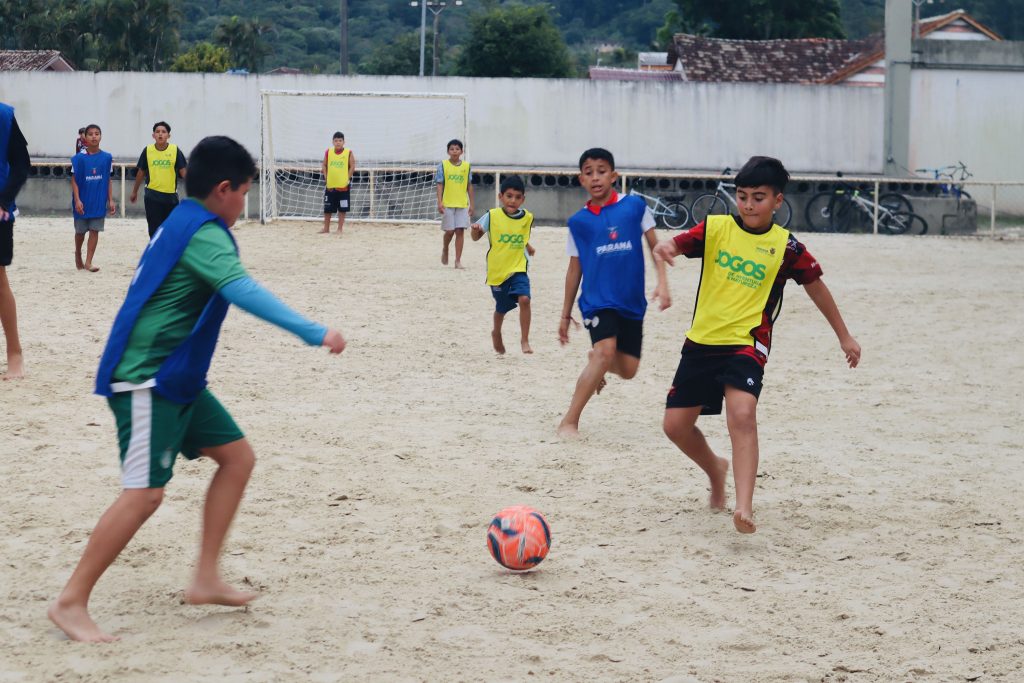 Jogos aventura e natureza litoral – Foto Jow D’Ambros-SEES-PR (2)