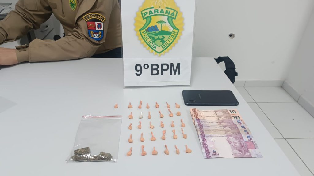 Mulhelr é presa por tráfico de drogas em Paranaguá