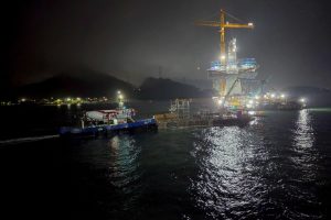 PONTE DE GUARATUBA NOITE – Foto Ari Dias AEN (18)