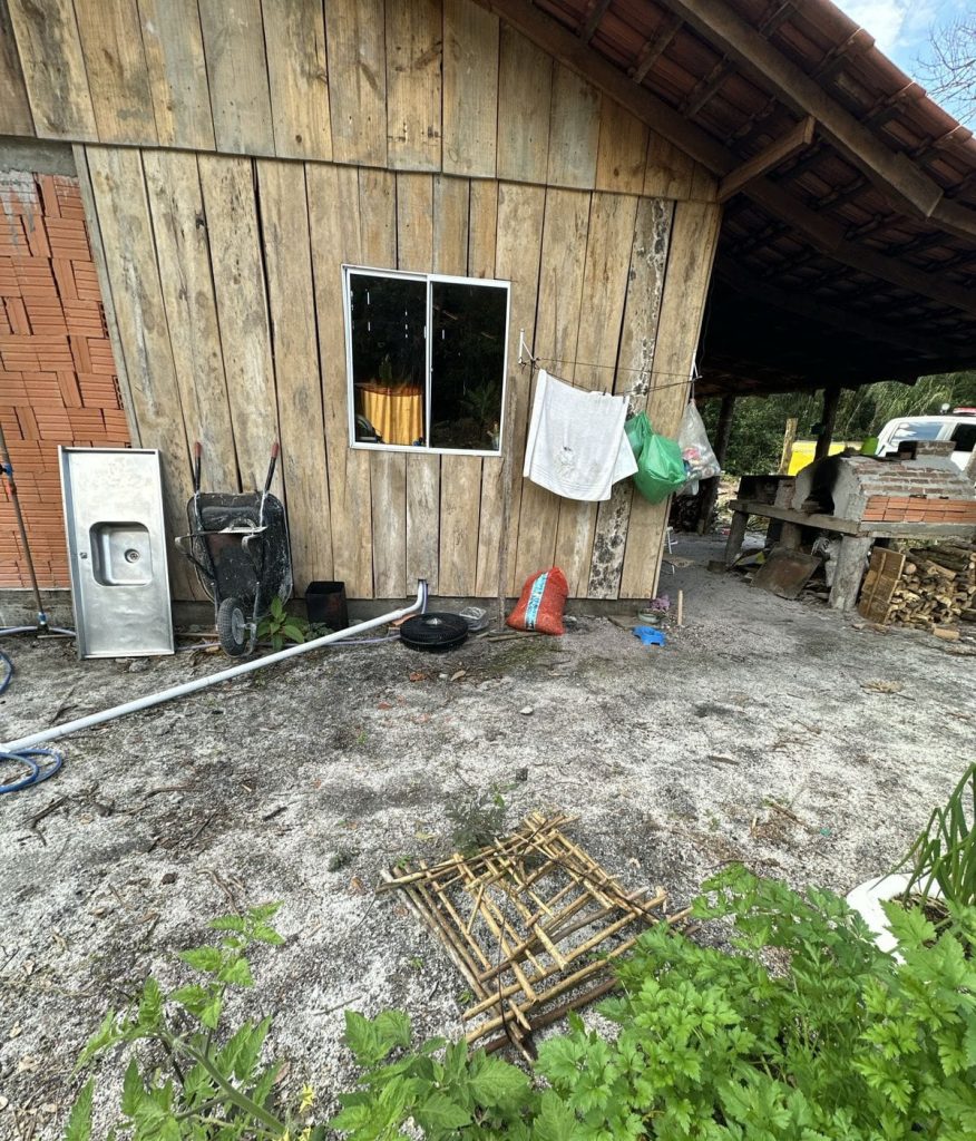 Polícia Ambiental autua proprietário de terreno em Guaratuba (4)