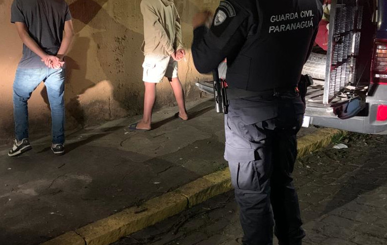 Abordagem da GCM em Paranaguá 100