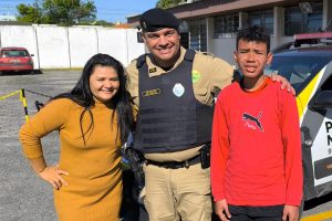 Adolescente dAdolescente desaparecido em Paranaguá é encontrado pela PM em Matinhose 17 anos desaparecido em Paranaguá é encontrado em Matinhos