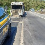 Dois incêndios em caminhões são registrados na BR-277, em Morretes