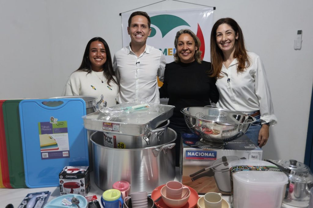 utensilios cozinhas escola Pontal do Parana