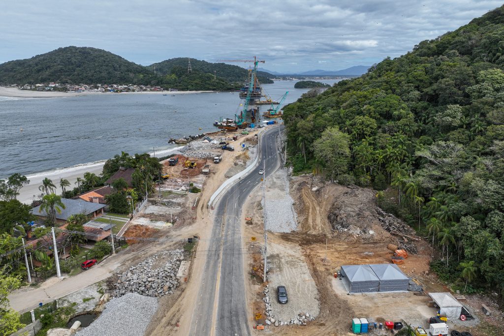Obra Ponte de Guaratuba 70 – Foto Arnaldo NetoAEN (1)