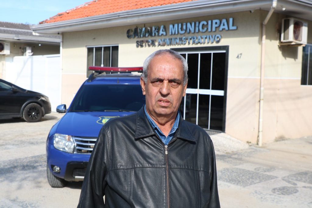 Presidente Jair da Pesca de Borba Rosa da Câmara de Vereadores de Matinhos (1)